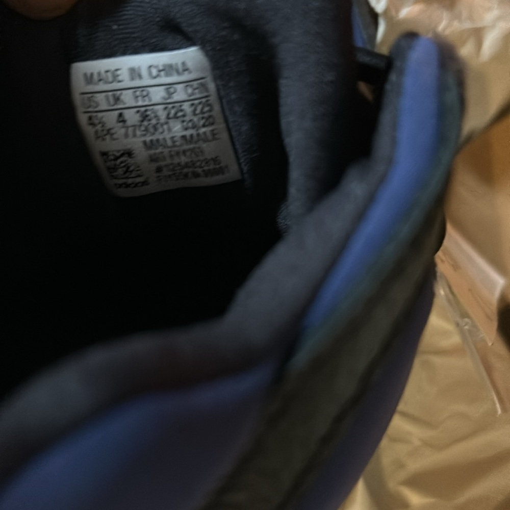 Yeezy Authentic Boot/Sneakers NWT - Picture 5 of 5